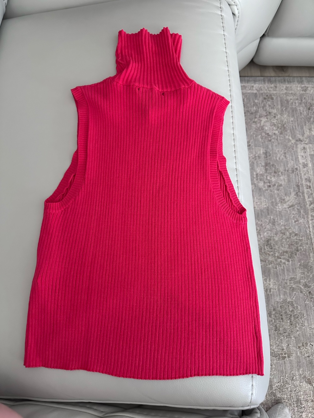 Forever 21 Ribbed Red Tank Top - Picture 2 of 3